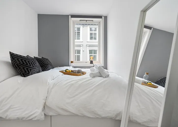 Family Friendly 3br - Quiet Area - Behind Bryggen * Μπέργκεν